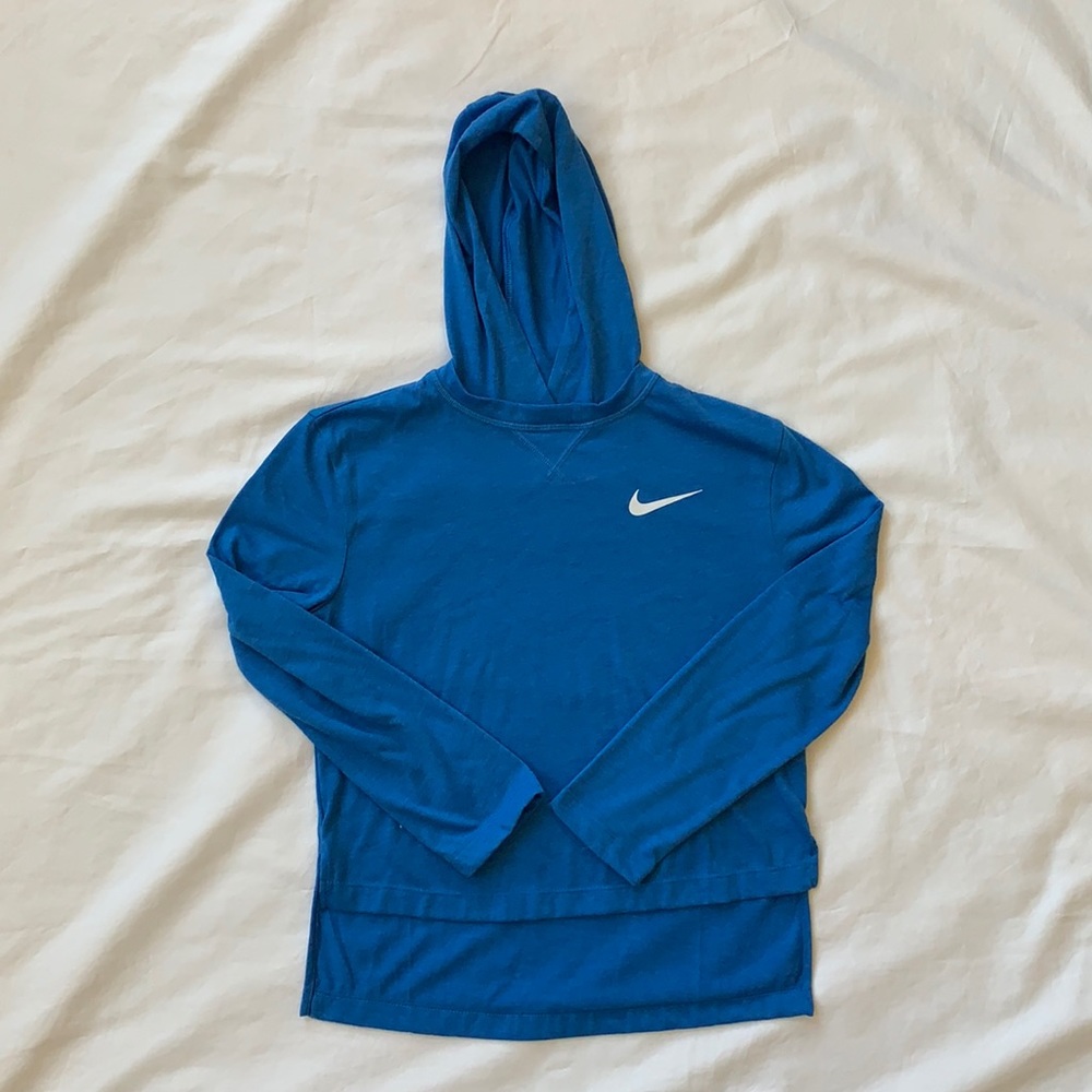 Girls Nike Dry Fit Med Blue Long Sleeve Top w/Hood